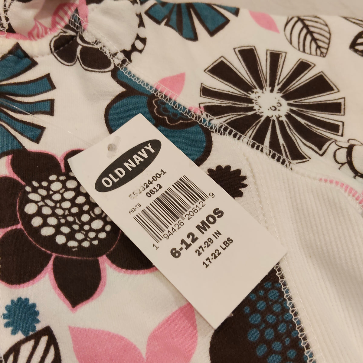 New OLD NAVY Hoodies Size 6-12M Baby Girls