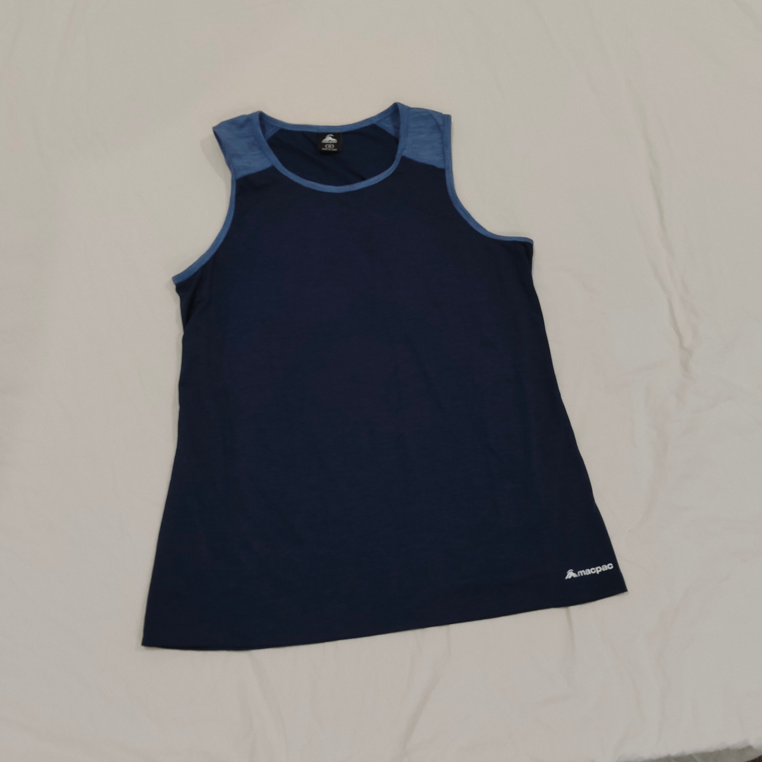 MACPAC Tank Top Size 10 Women Navy