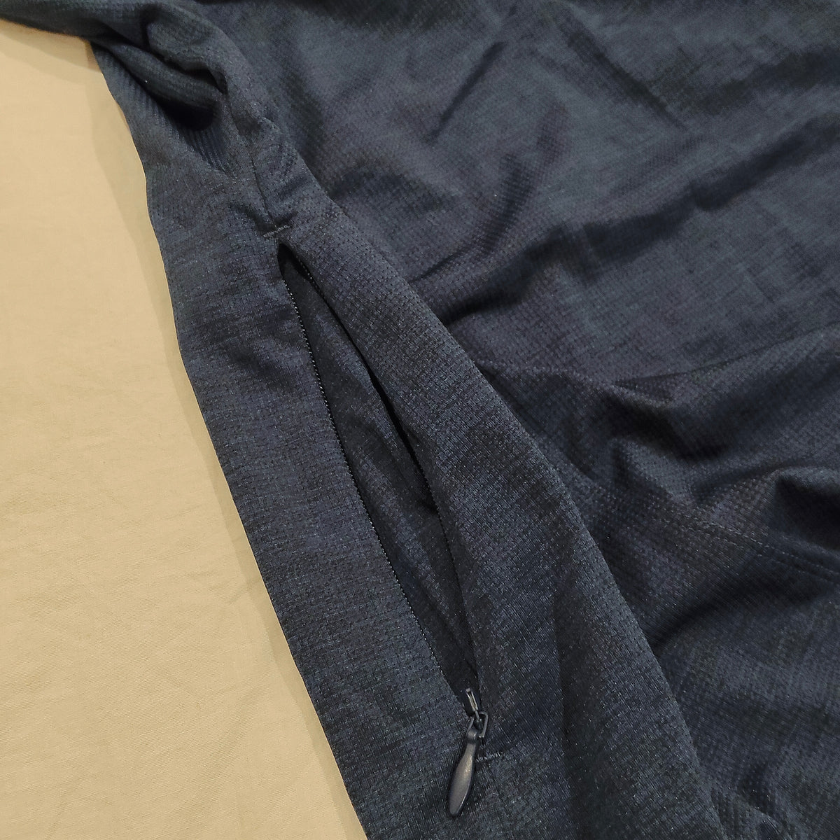 MACPAC Tank Top Size 10 Women Navy