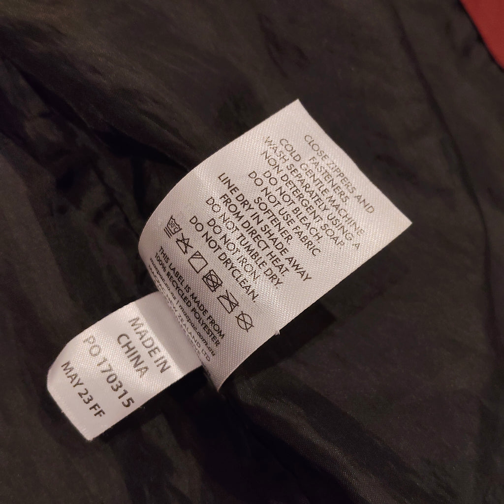 MACPAC Rain Jacket Size 8 Unisex Burgundy
