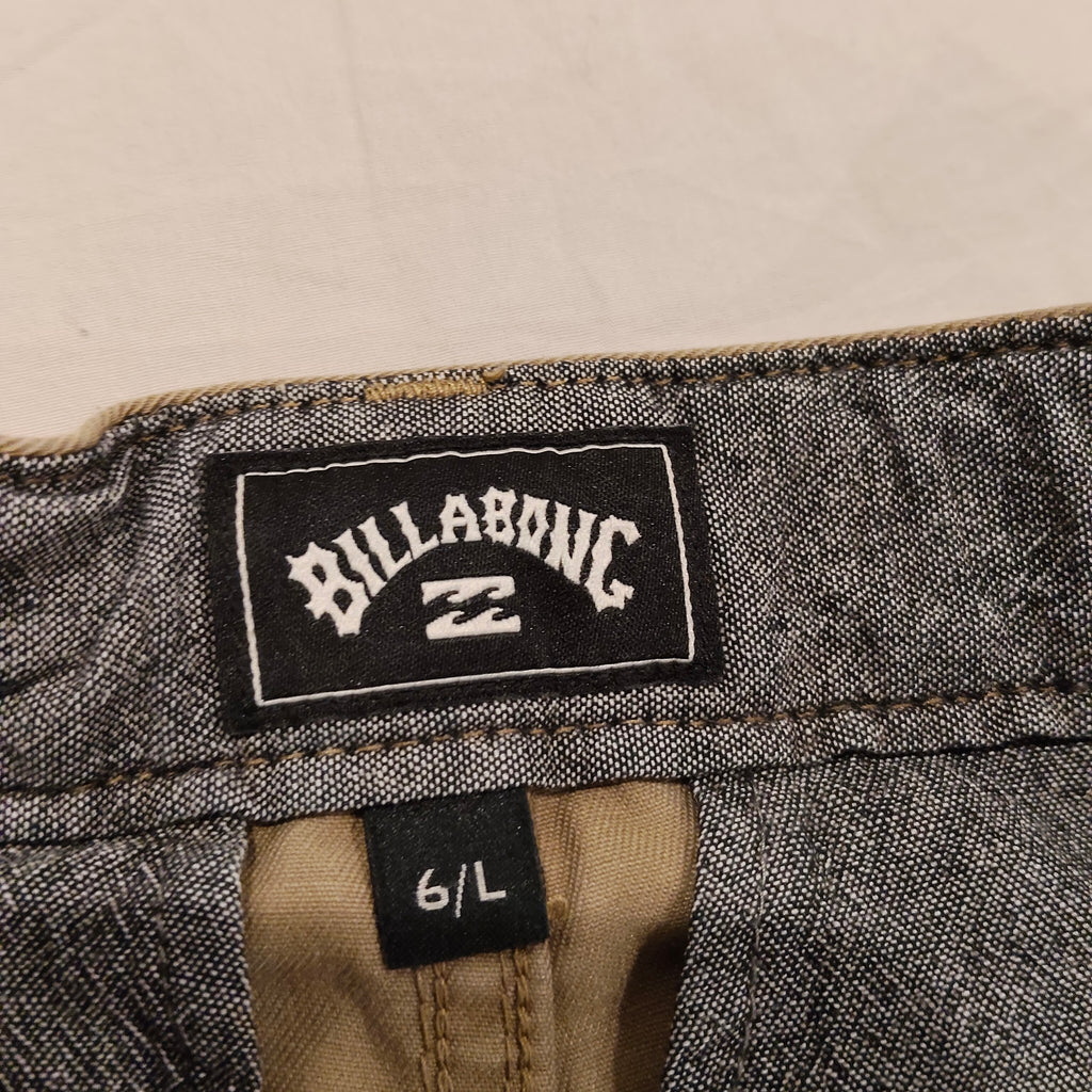 BILLABONG Shorts Size 6 Boys Khaki