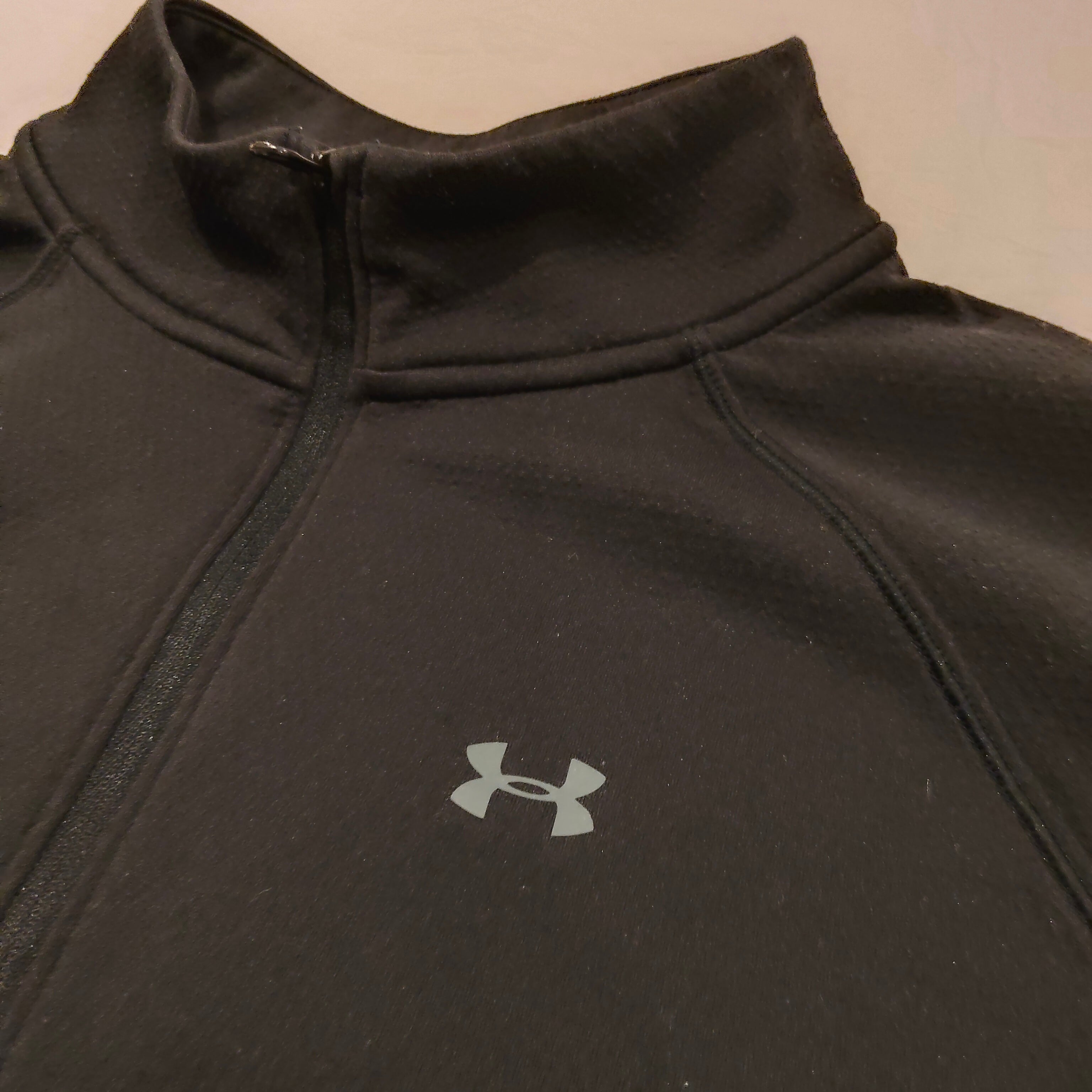 UNDER ARMOUR Jumper Size L Women Coldgear