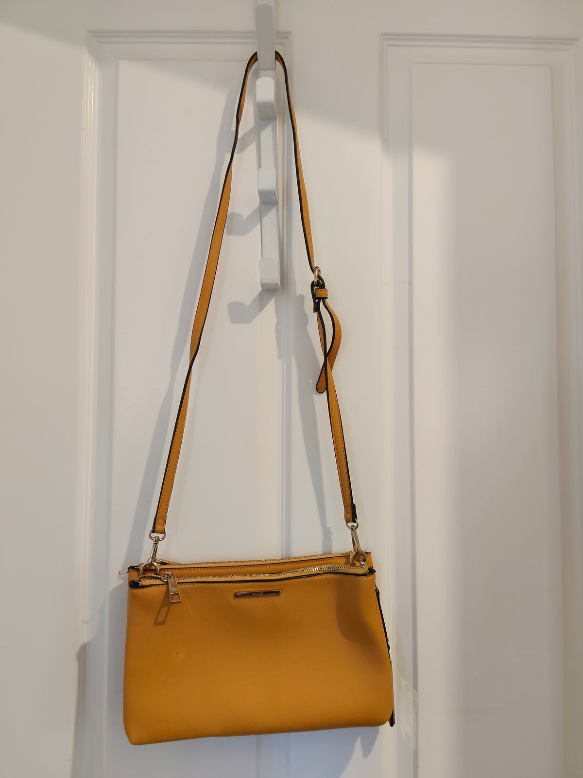 ALDO messager shoulder bag (17x28cm)