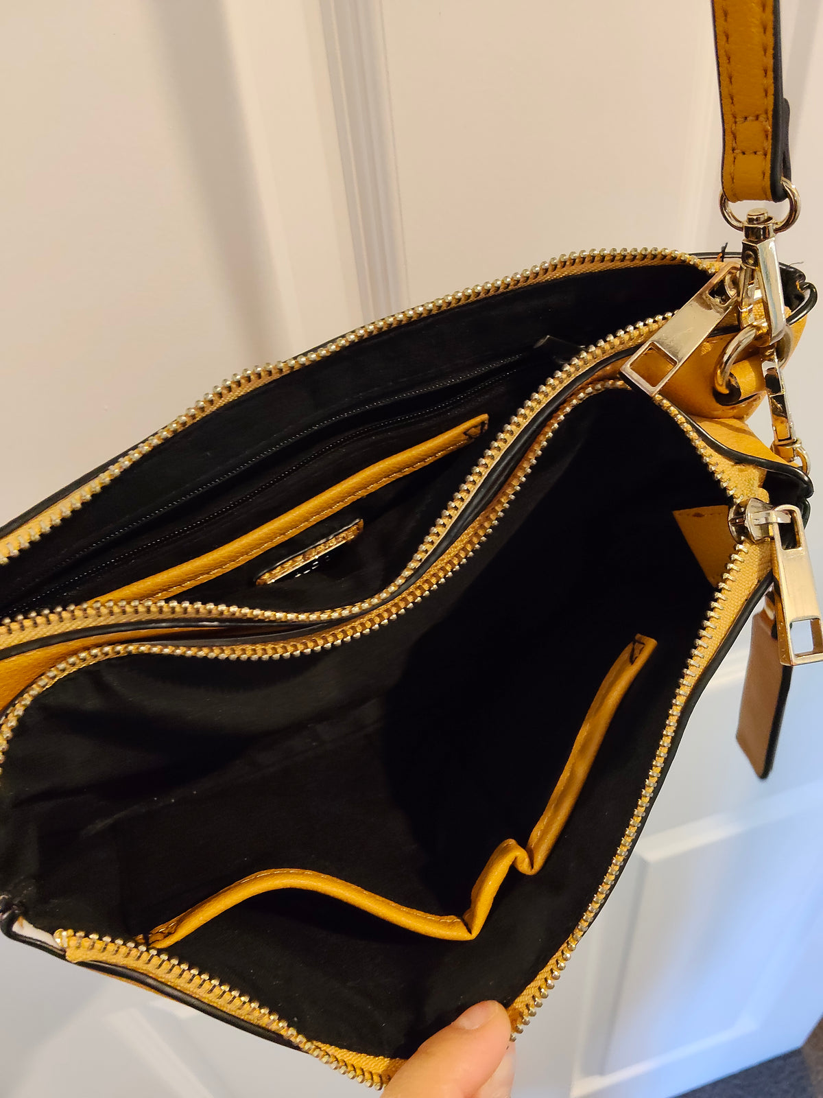 ALDO messager shoulder bag (17x28cm)