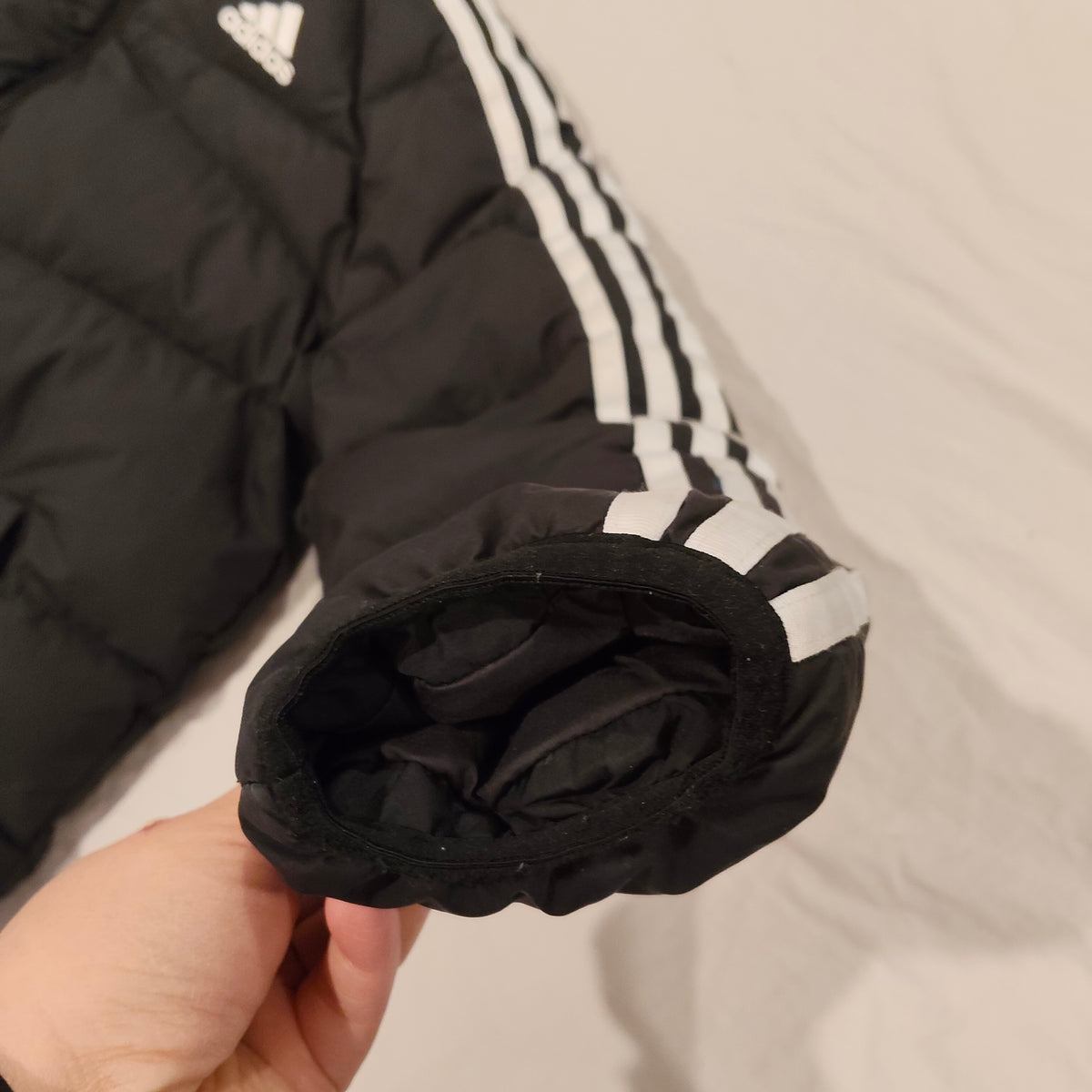 ADIDAS Duck Down Jacket Size 9-10YRS Black