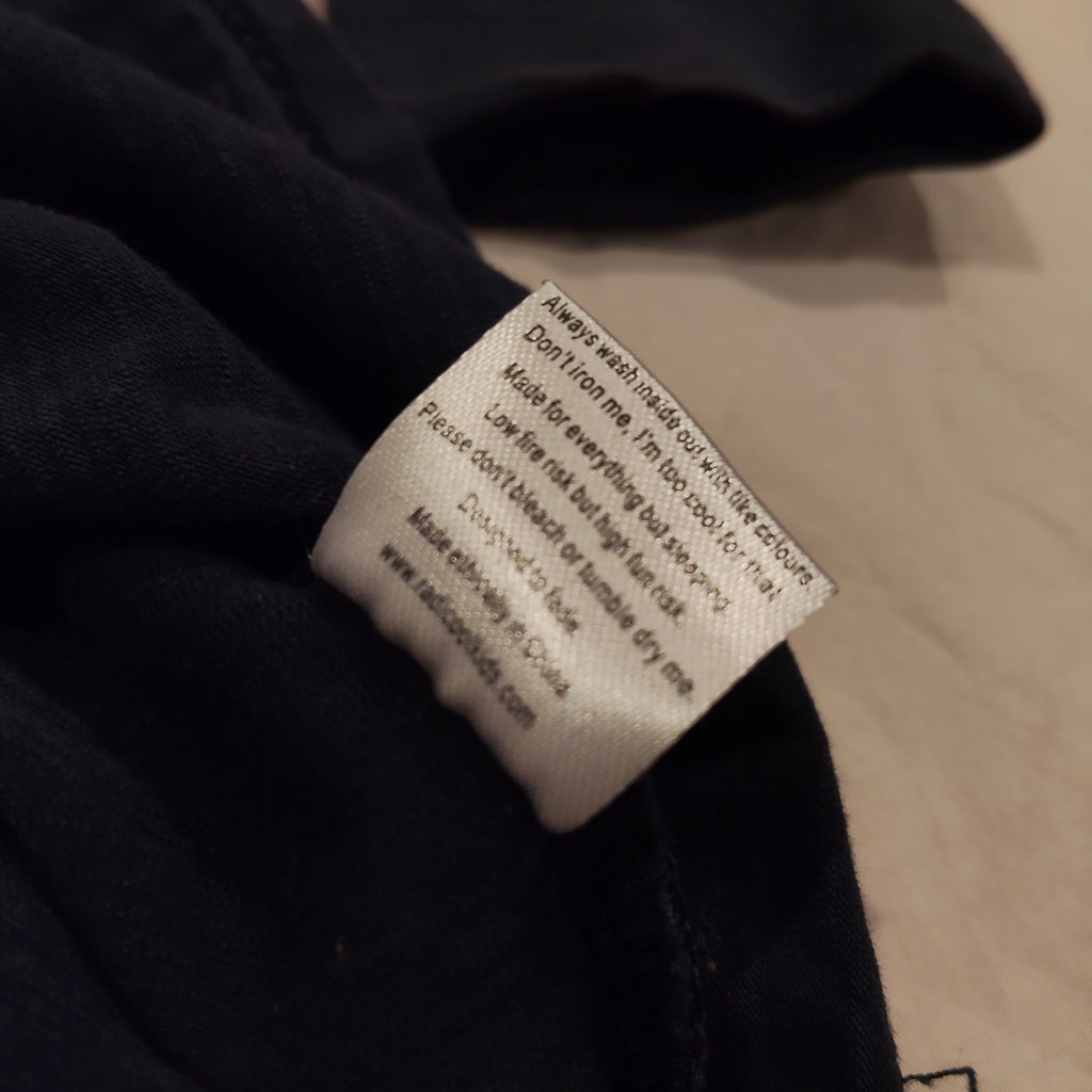 RADICOOL DUDE Top Size 7 Long Sleeve 'Life is out there'
