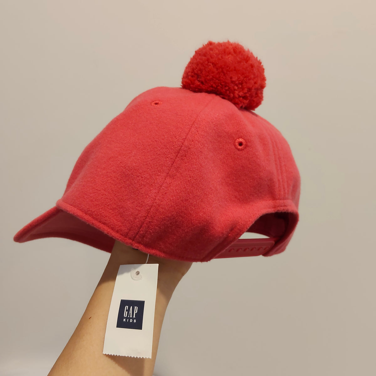 GAP red pom-pom hat Size 4-8Yrs Girls
