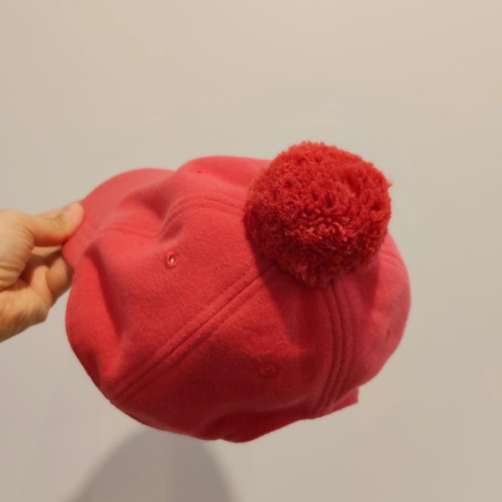GAP red pom-pom hat Size 4-8Yrs Girls