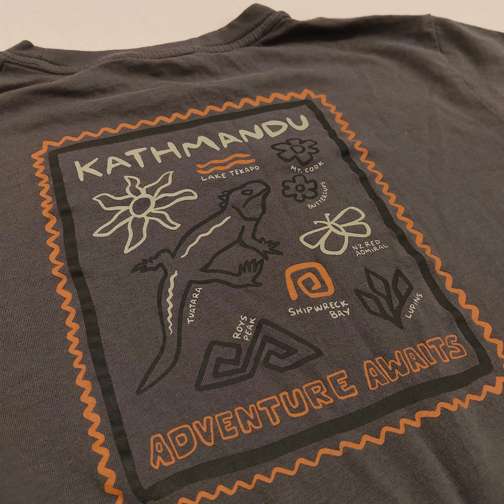 KATHMANDU Tee Size 14 Boys 'Adventure Await' Short Sleeve