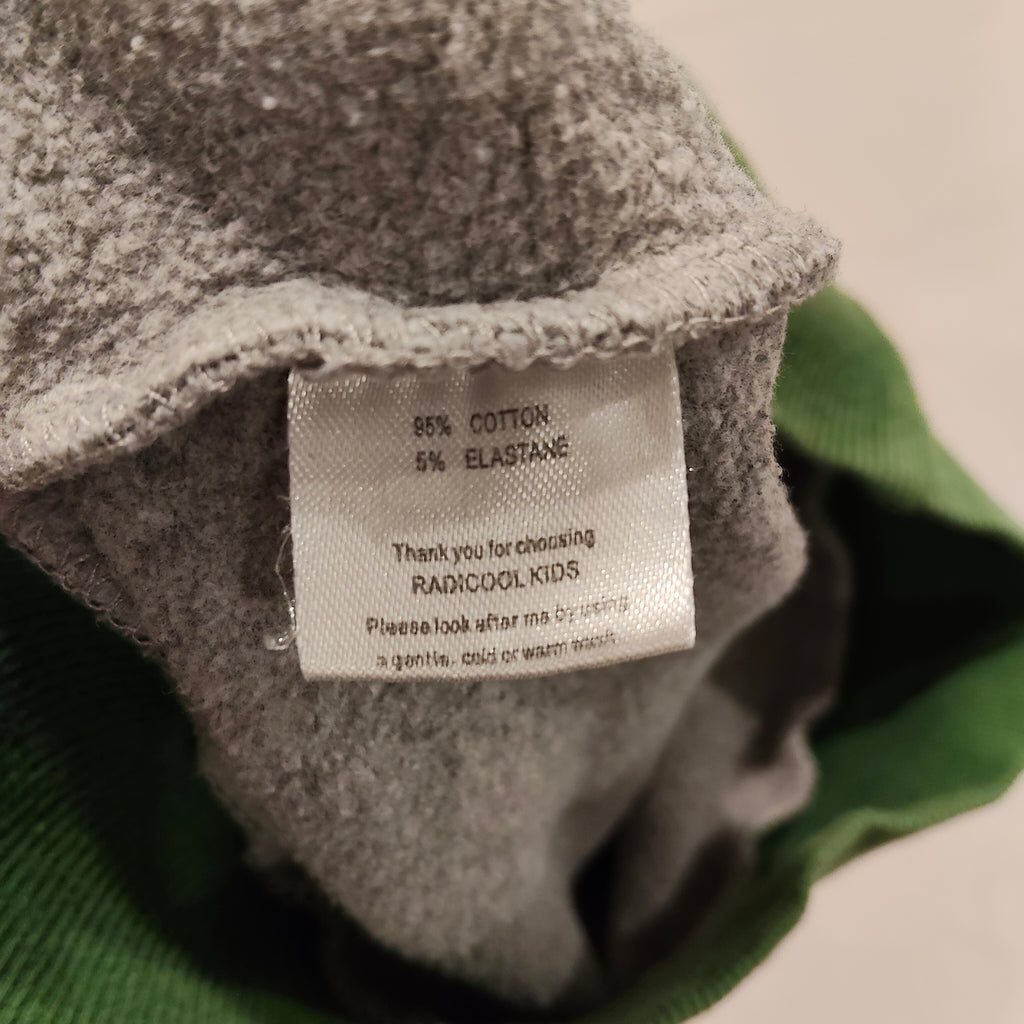 RADICOOL DUDE Jumper SIze 2 Boys RCD NZ