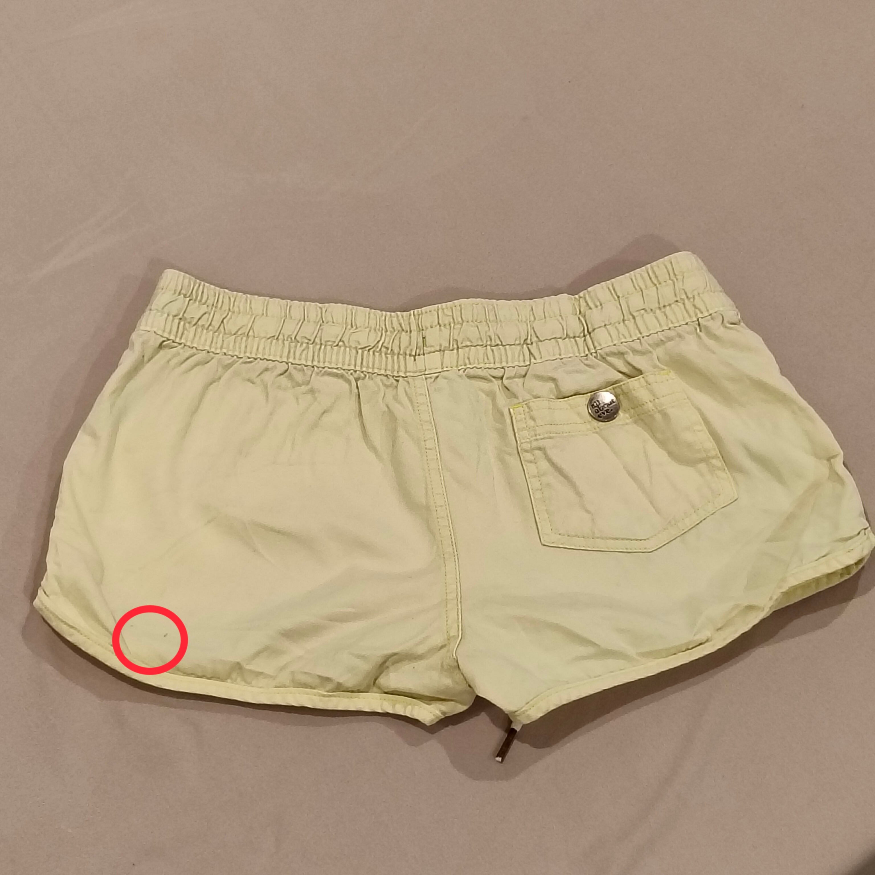 ALL ABOUT EVE shorts size 10 Womens Lime