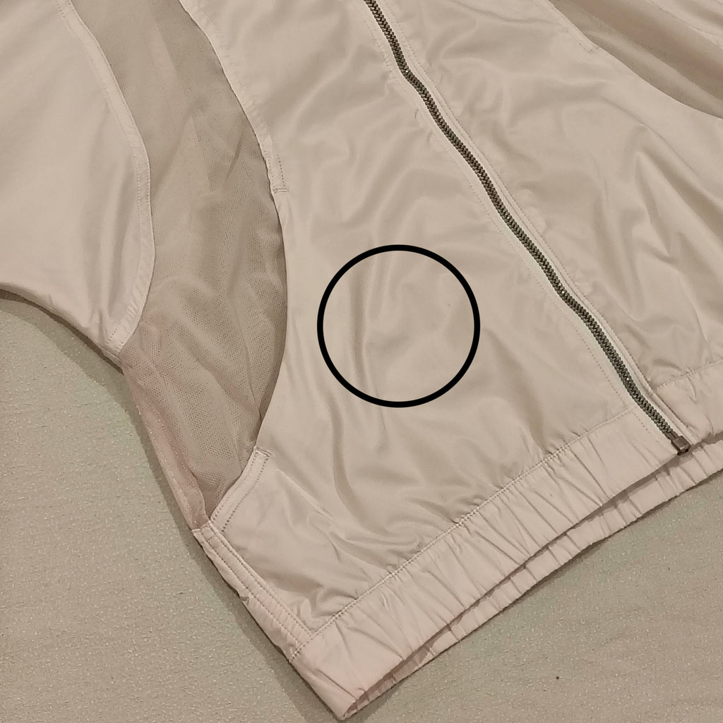 LULULEMON jacket size 6 Lulu (size 10 NZ) light weight