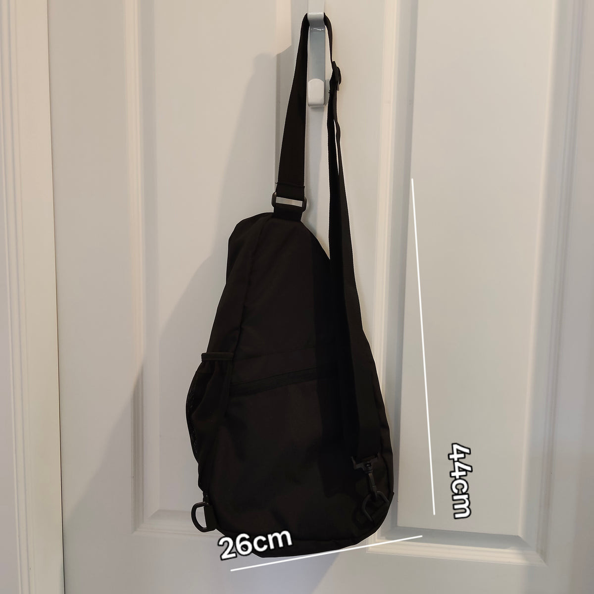 New MOUNTAIN WAREHOUSE Classic 8L Sling Bag
