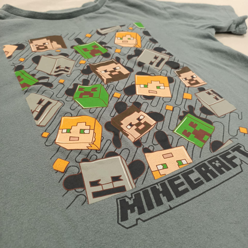 MINECRAFT tee size 8 boys short sleeve
