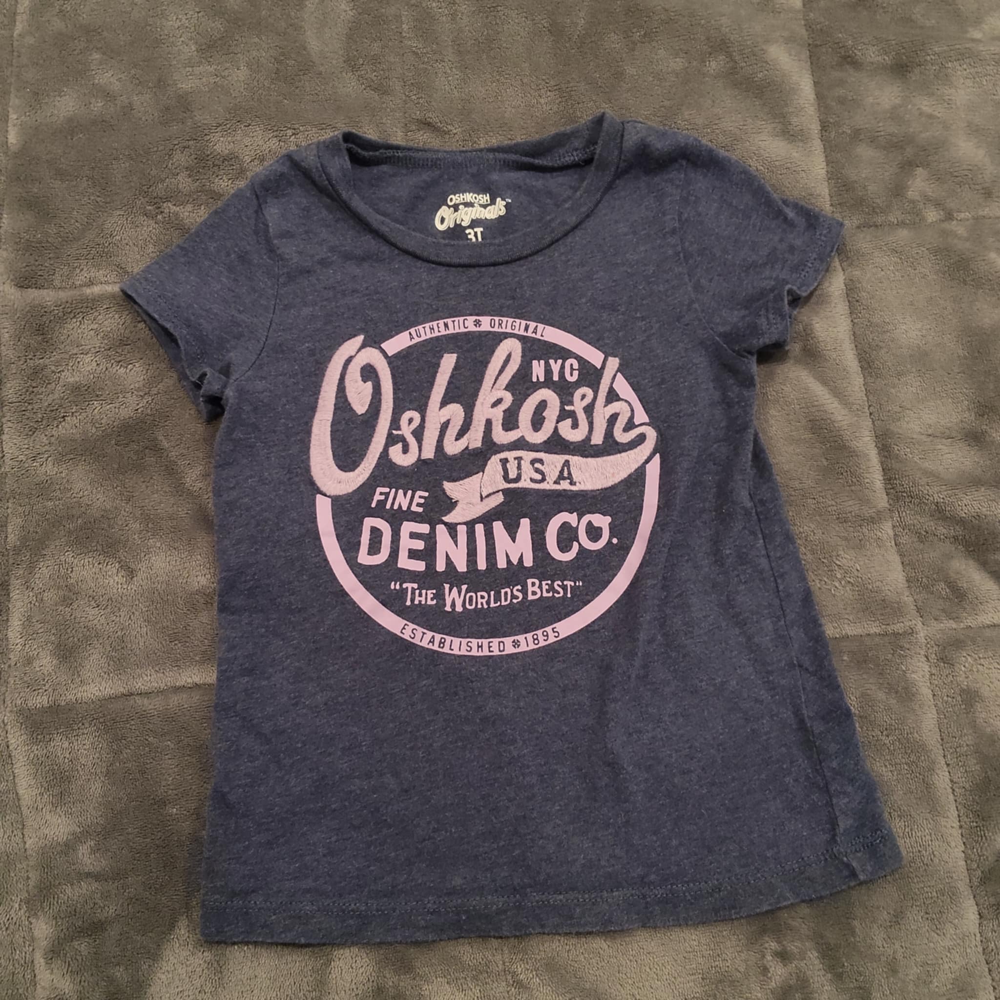 OSHKOSH top size 3 girls short sleeve