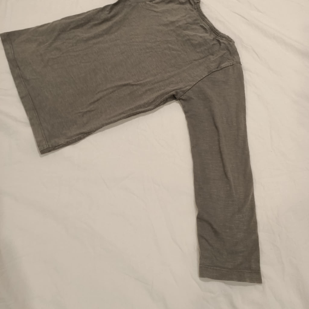 OSHKOSH top size 7-8 boys long sleeve