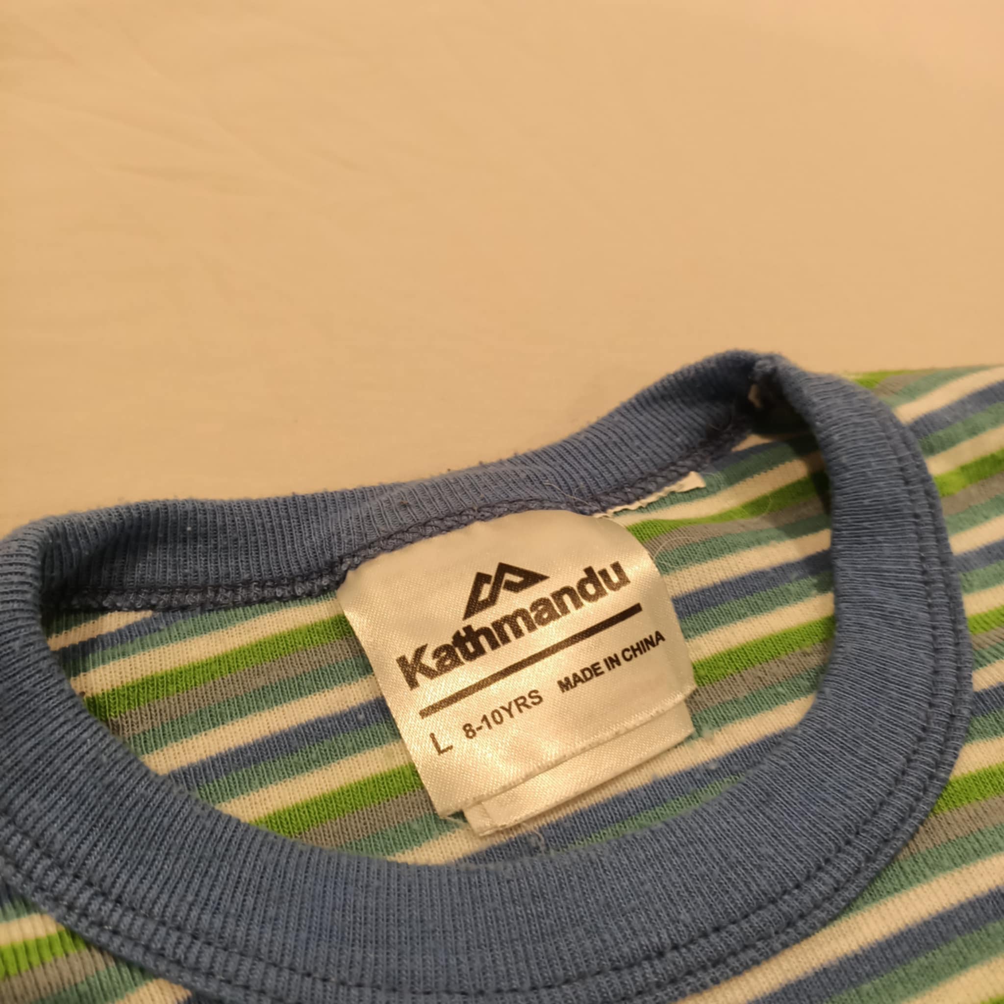 KATHMANDU thermal top size 8-10y unisex kids long sleeve polyPro