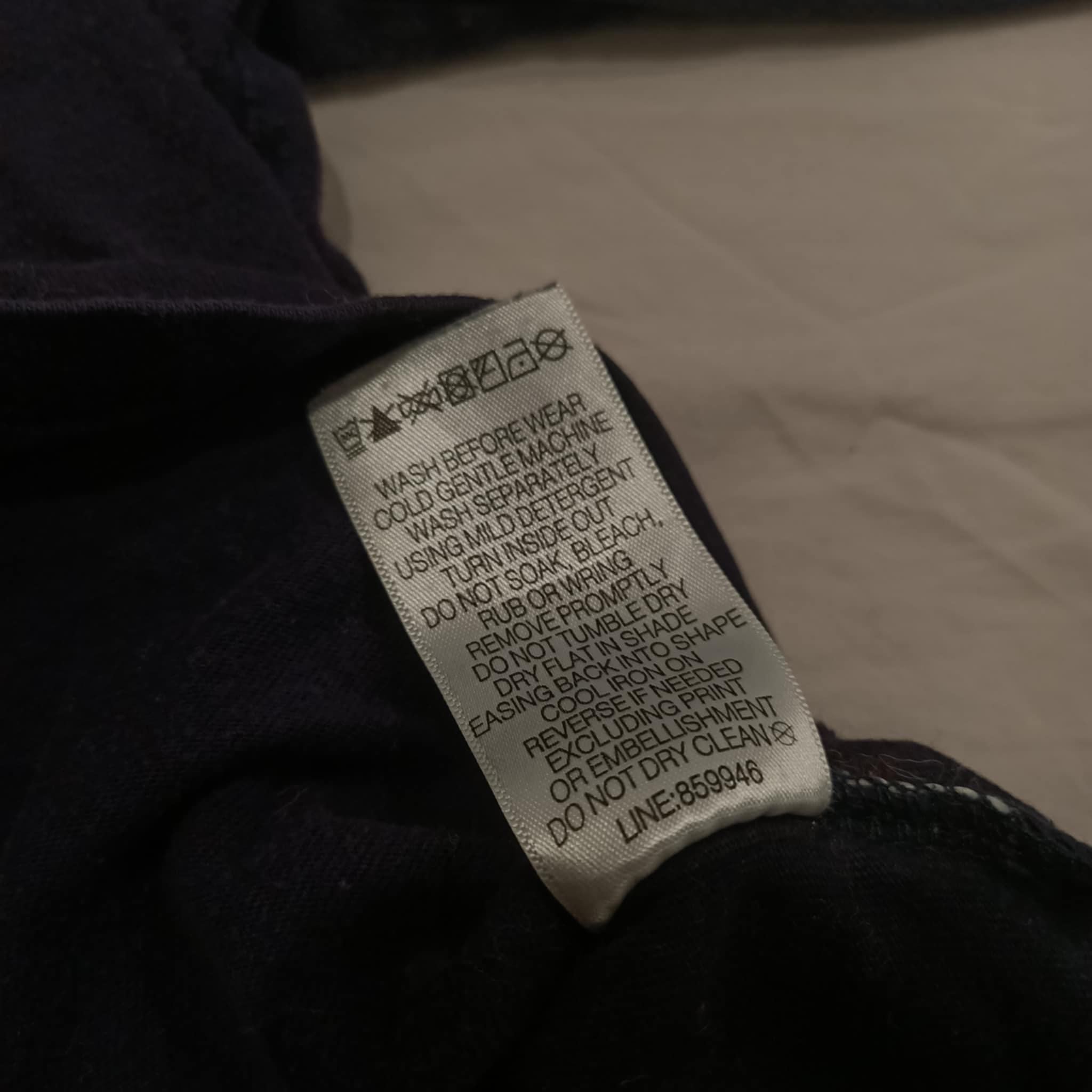 PETER ALEXANDER tops size 3 long sleeve T-Rex