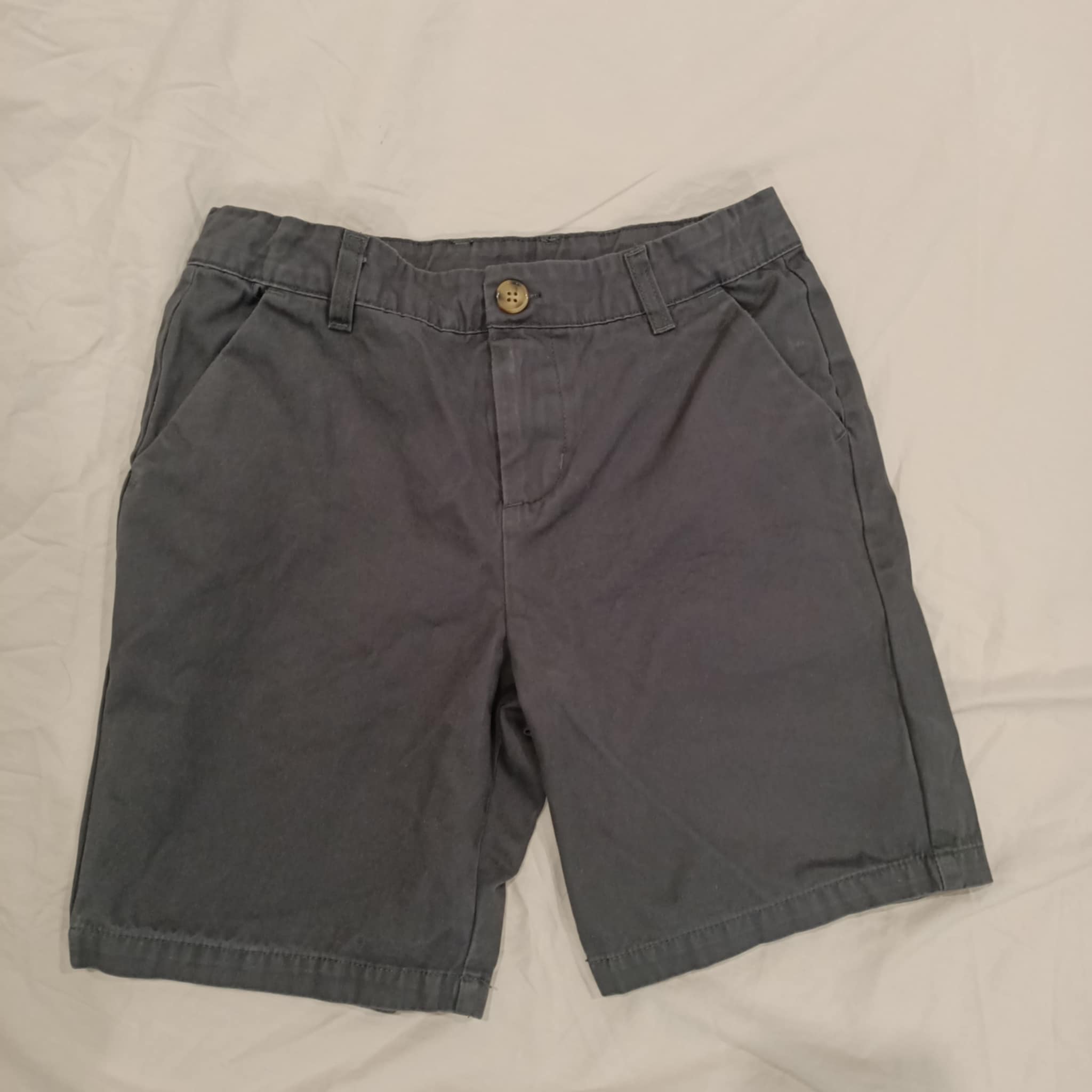 NO ISSUE shorts size 10 boys