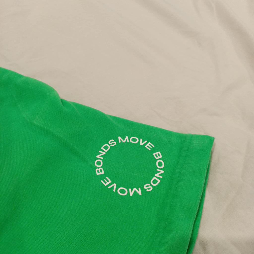 BONDS shorts size 8 boys green