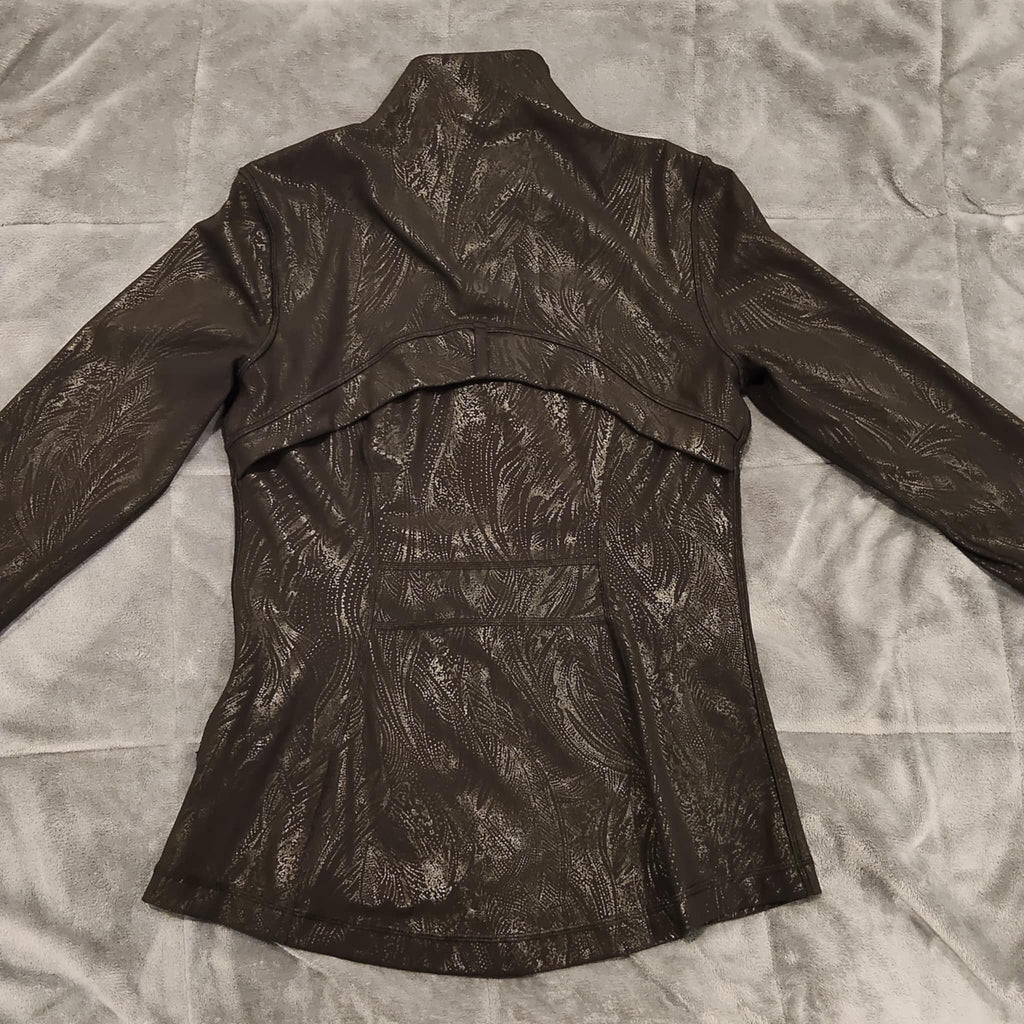 LULULEMON Defined Jacket Shine size 8 Lulu (size 12 NZ)