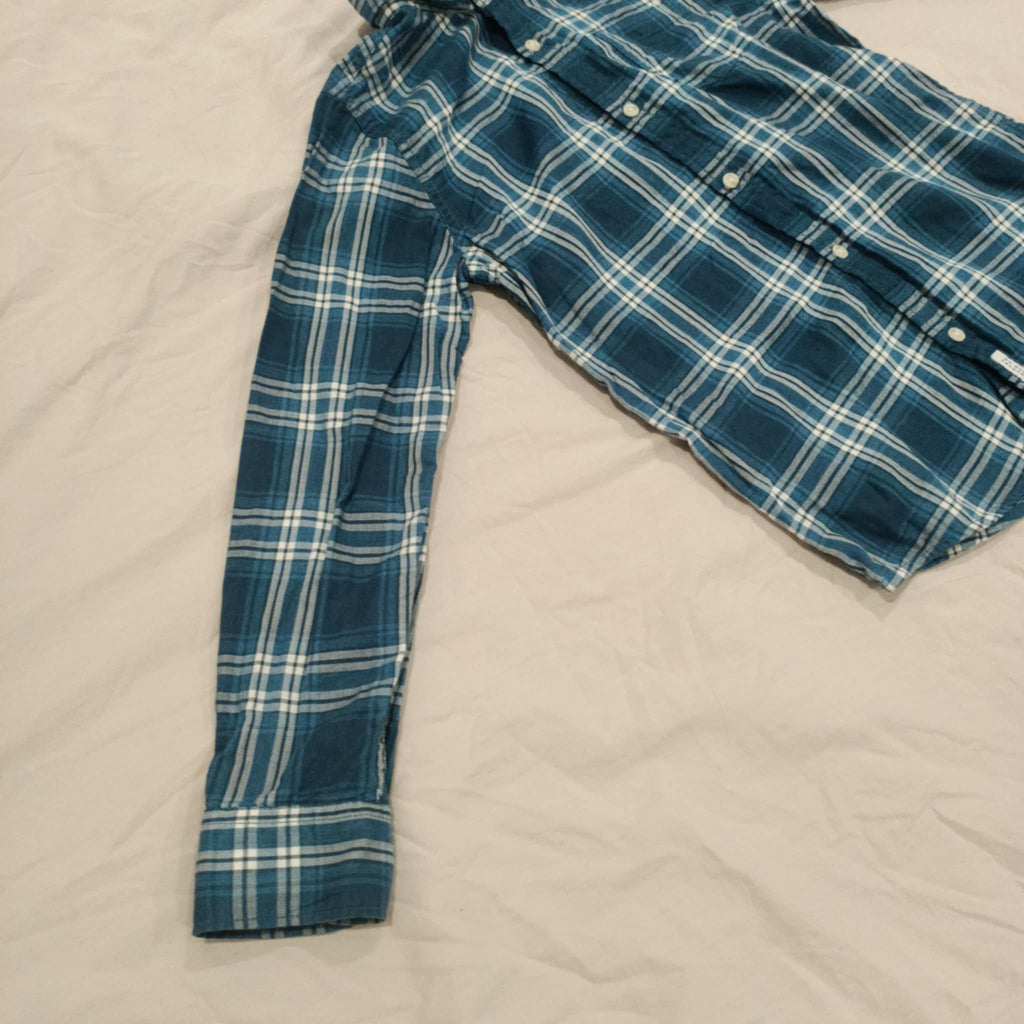 COUNTRY ROAD shirt size 7 boys checkered long sleeve