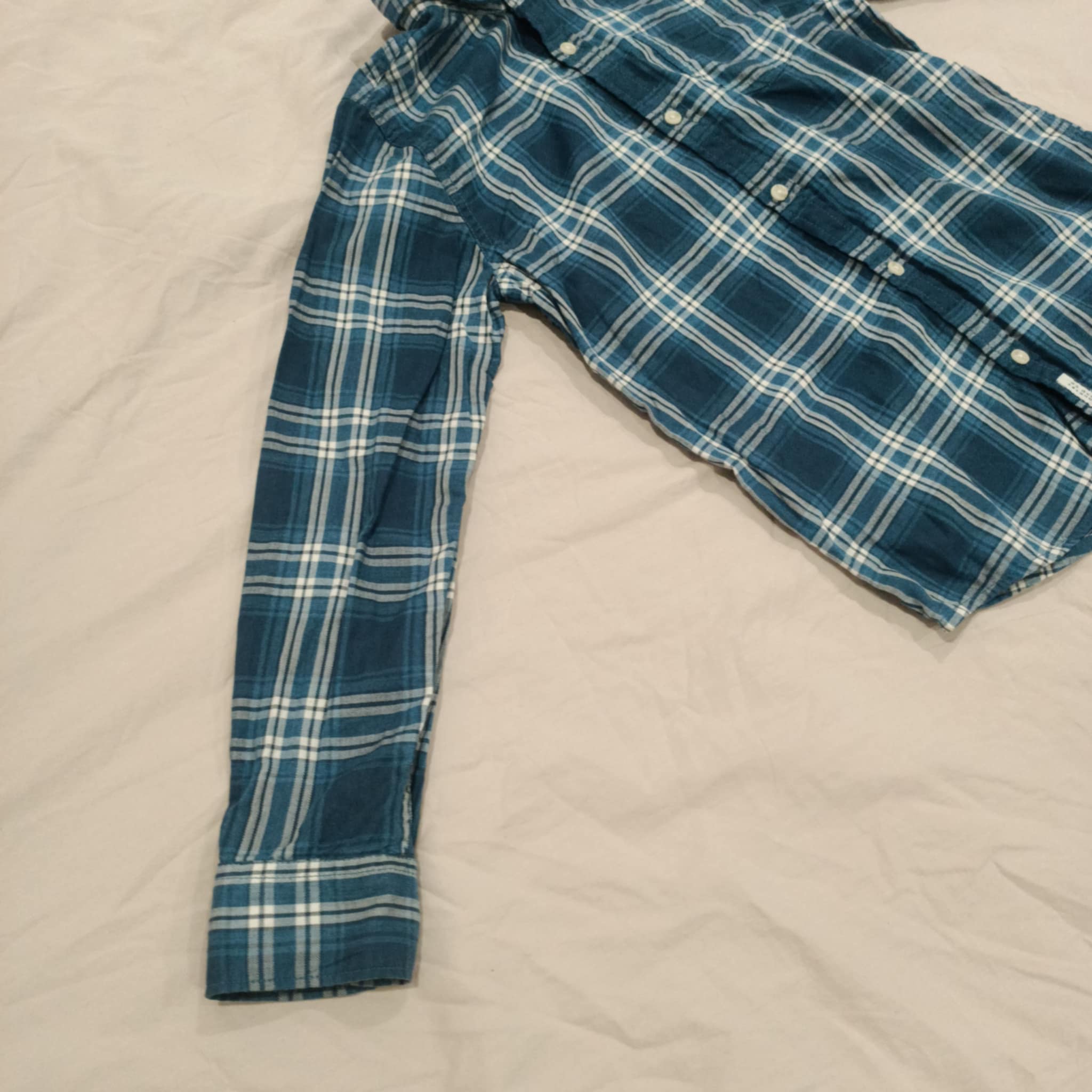 COUNTRY ROAD shirt size 7 boys checkered long sleeve