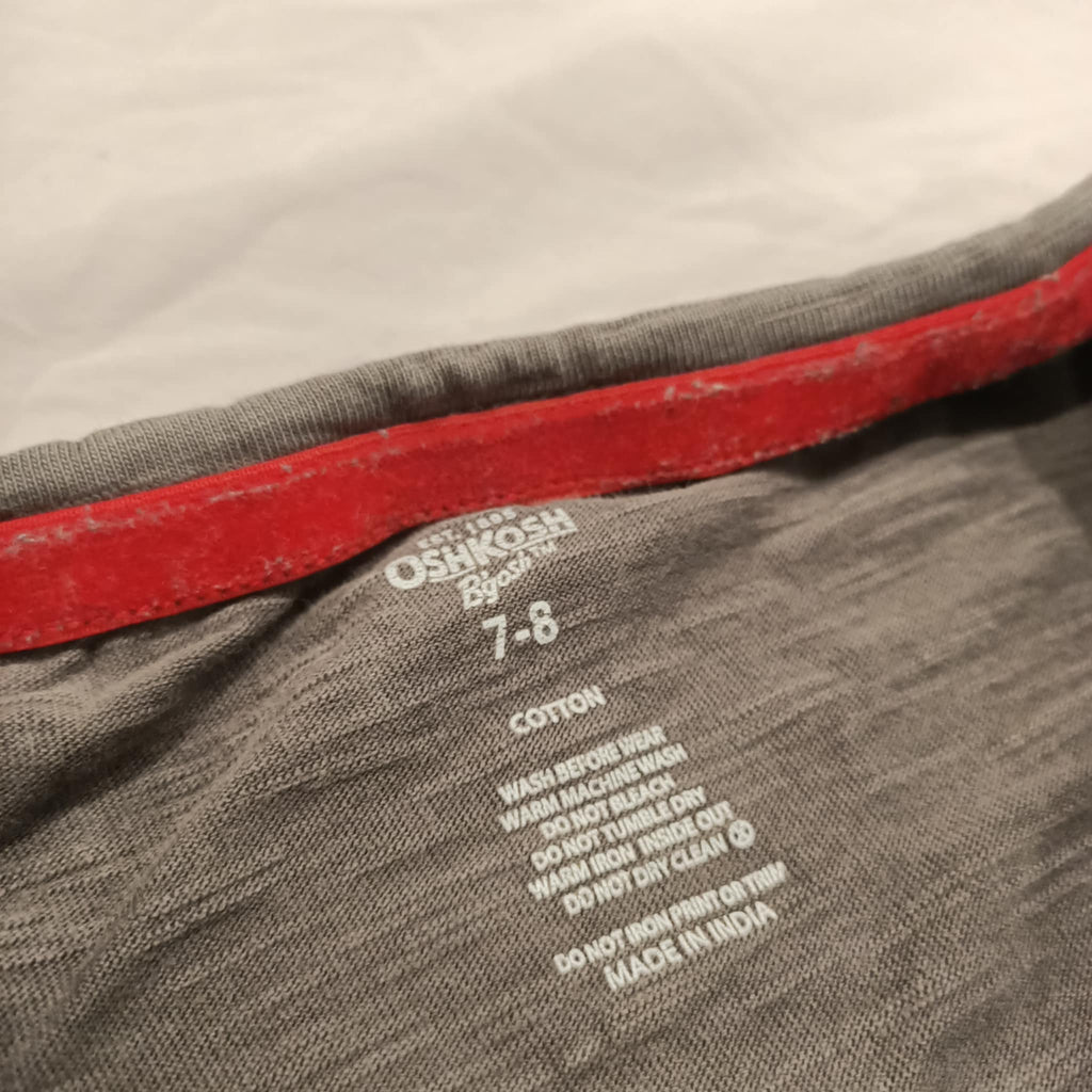 OSHKOSH top size 7-8 boys long sleeve