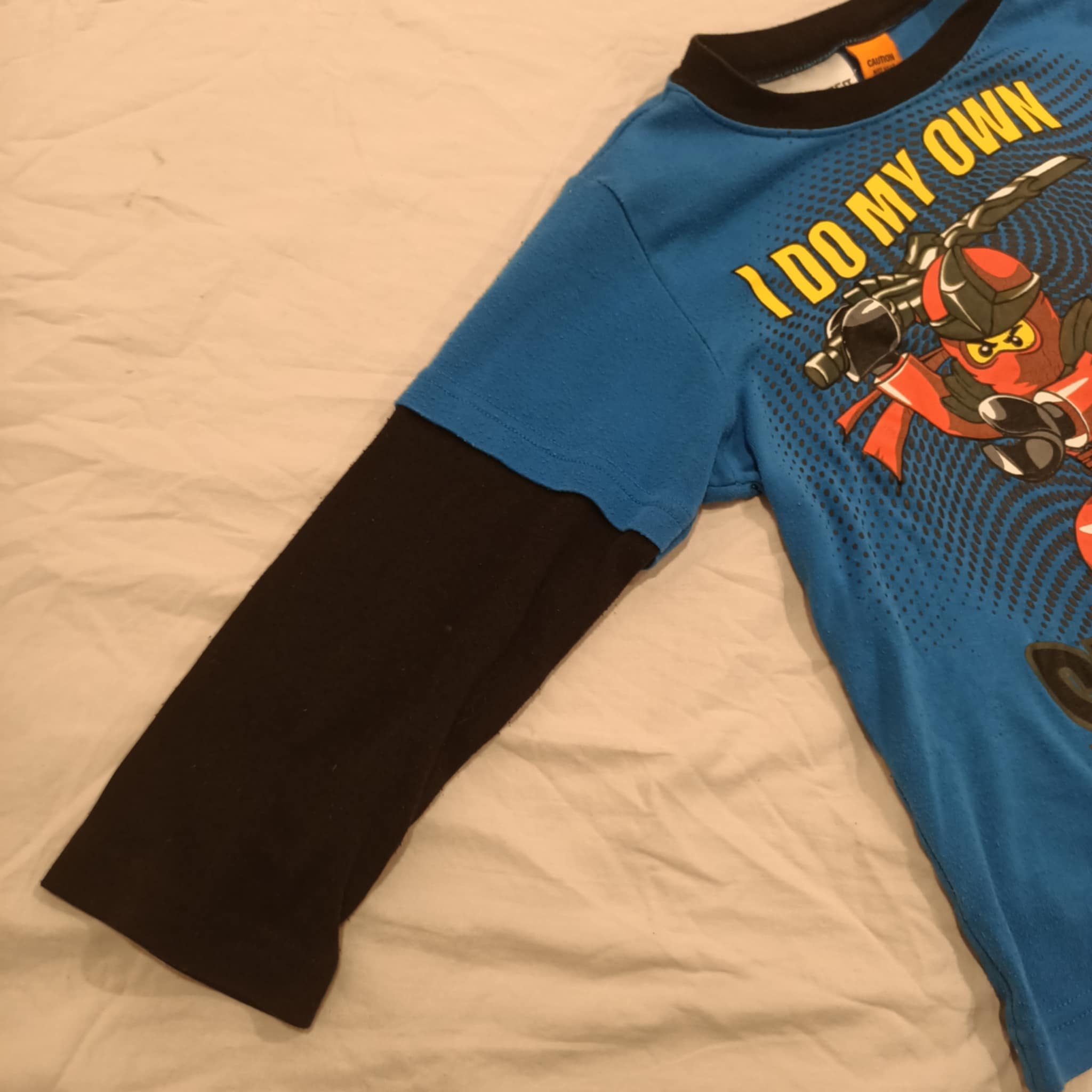 LEGO Ninjago top size 5 boys long sleeve
