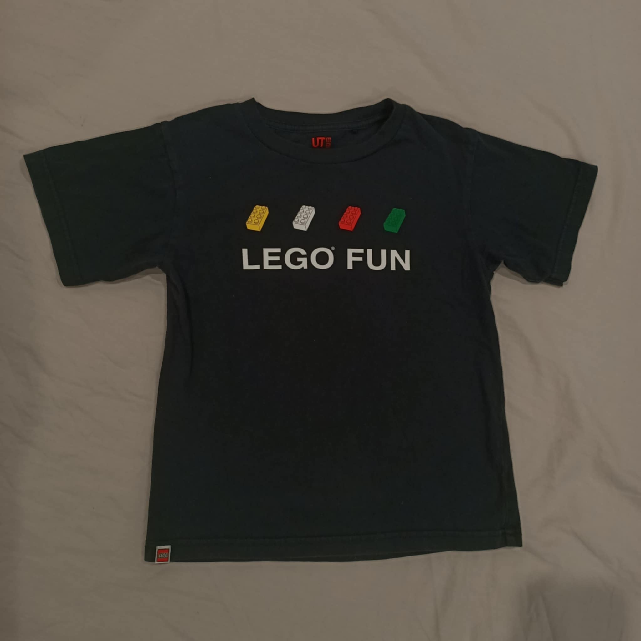 LEGO Uniqlo tee size 5-6y boys black short sleeve