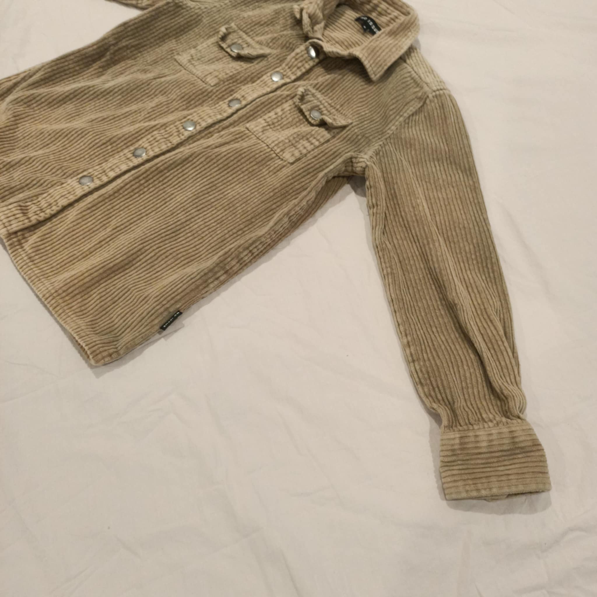 NO ISSUE shirt size 8 boys long sleeve corduroy