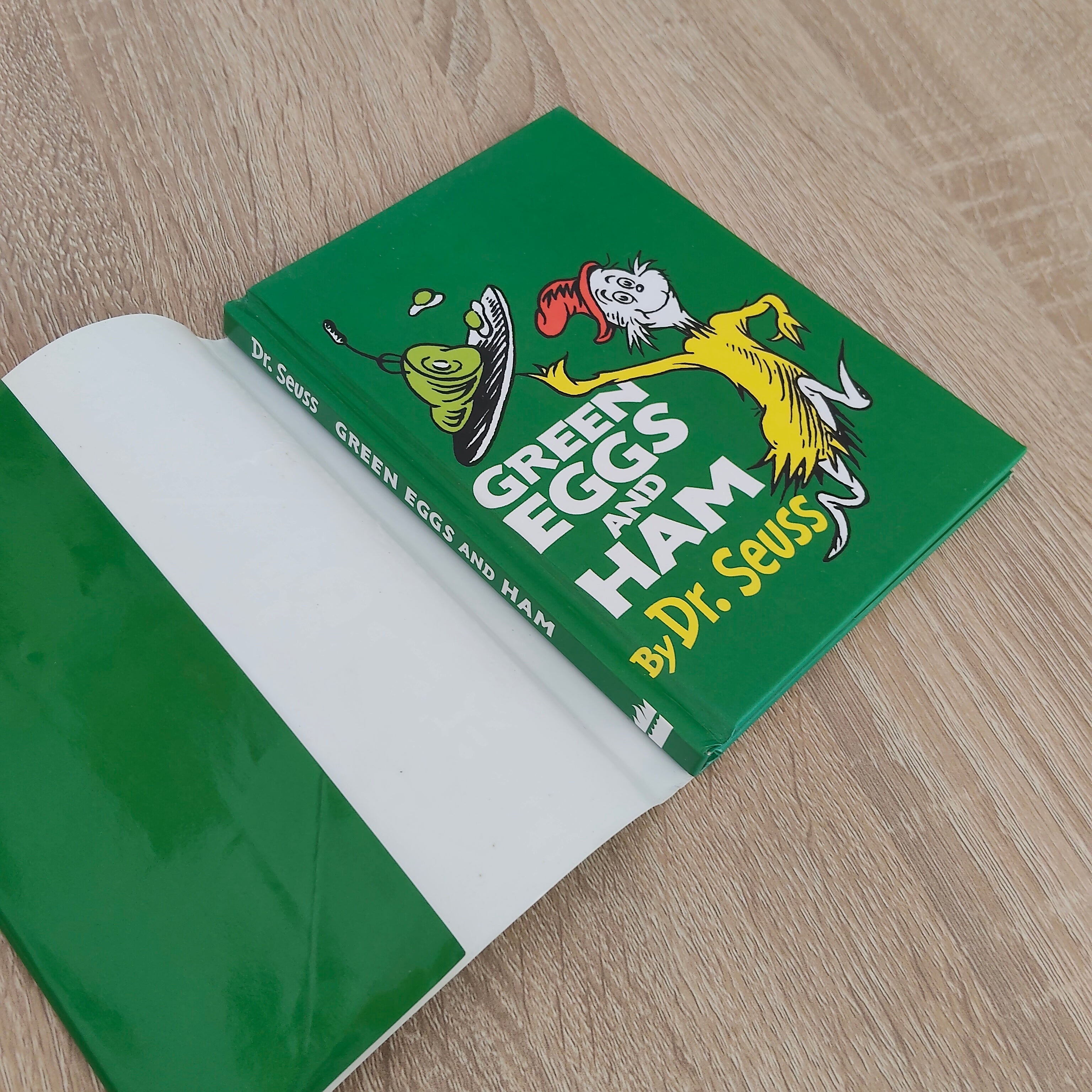 Green Eggs & Ham by Dr. Seuss Book