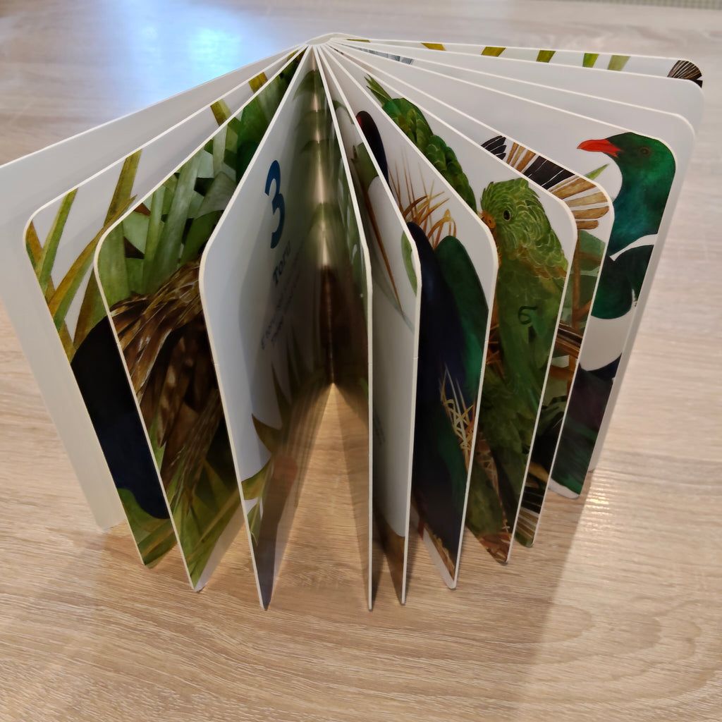 Pukeko Counts To 10 Book