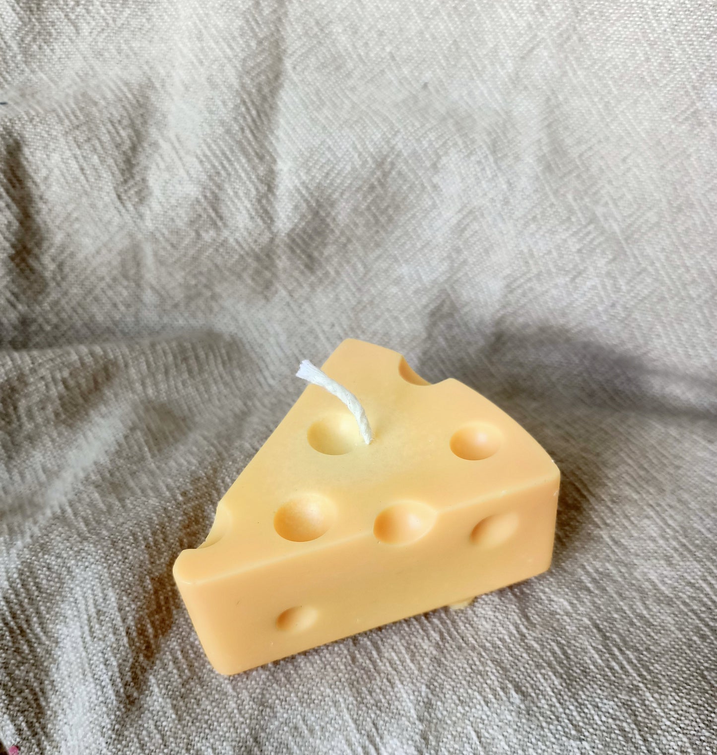 Wholesale - Maasdam Cheese Candle