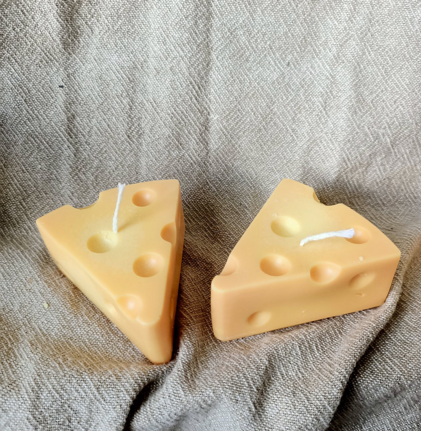 Wholesale - Maasdam Cheese Candle